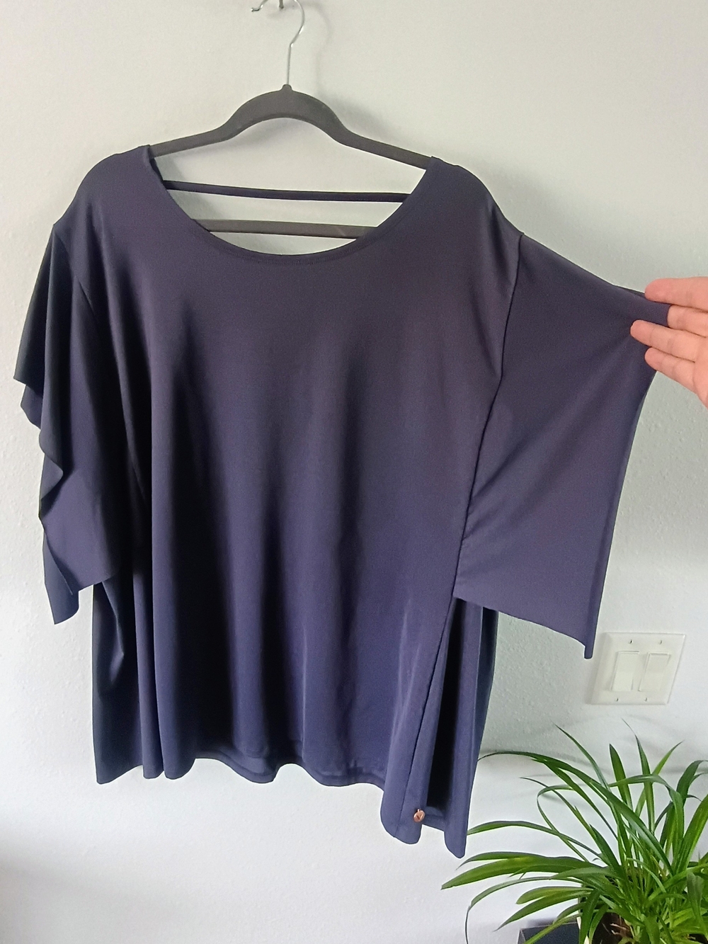 LIVI Lane Bryant 26/28 Plum Gray Dolman Sleeve Pocket Performance Tunic Top